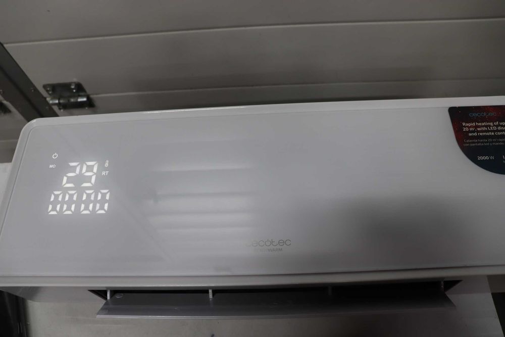 Стенен вентилаторен отоплител Cecotec ReadyWarm 5310 PowerBox с керамика, LED дисплей и дистанционно управление. 2000W, 3 режима,покритие 20 м²