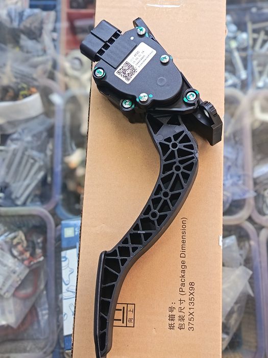 Monza Gaz pedal orginal 100%