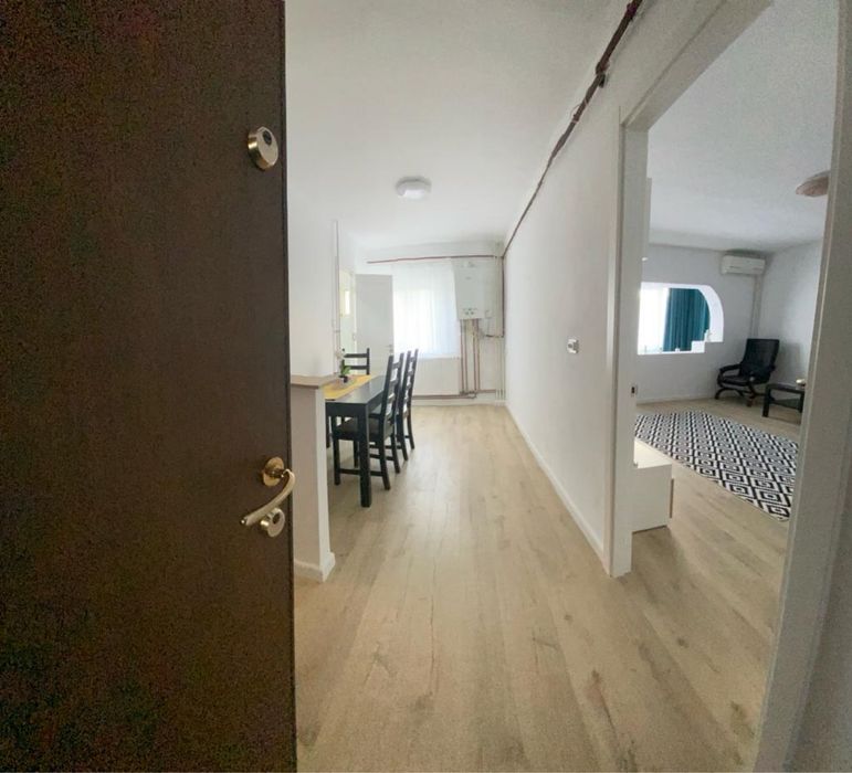 PROPRIETAR inchiriez apartament 2 camere – Aviatiei, 3/4, 62 mp, Centrala Proprie – 599€
