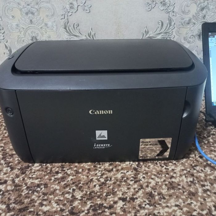 Продаю принтер canon6000b