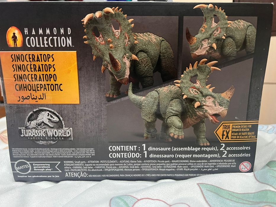 Figurina Hammond Collection Sinoceratops