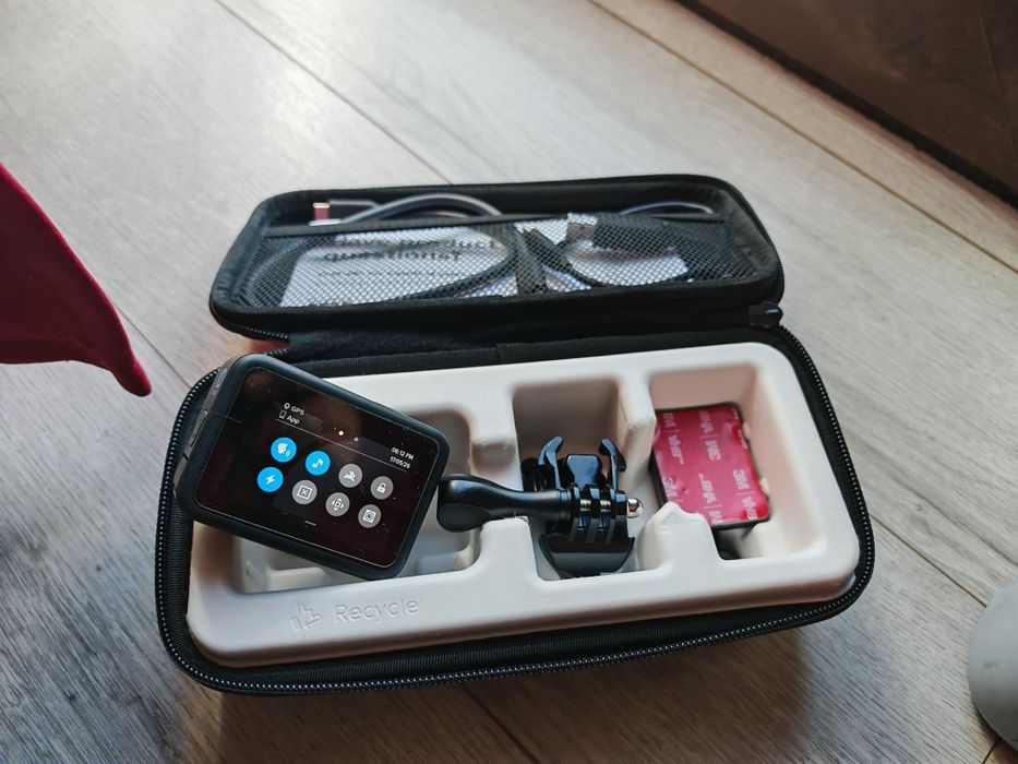 GoPro Hero 10 cu accesorii