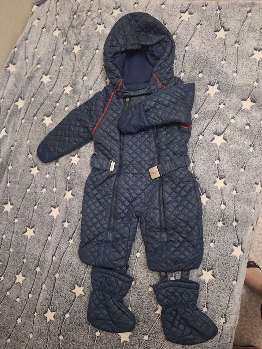 Куртка осень весна 6-9 мес