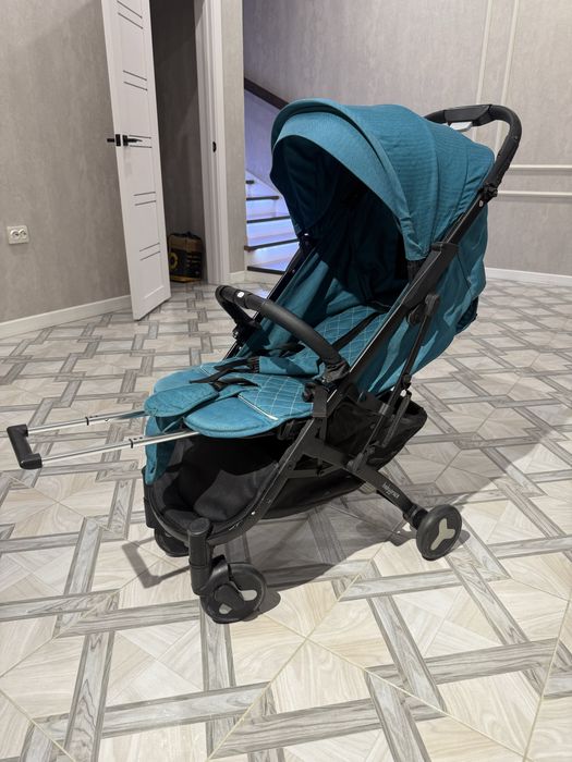 Продам коляску, прогулочную, ручная кладь!