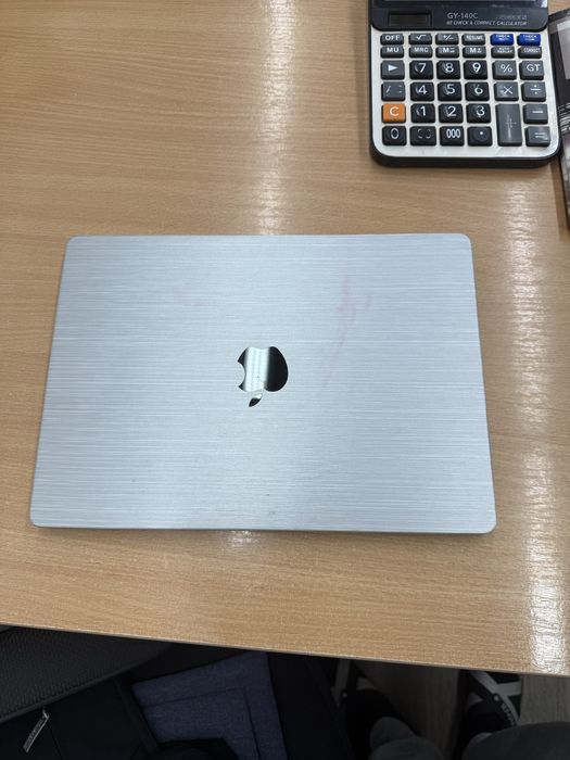 Macbook 14 pro M1 512GB