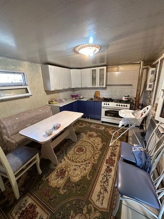 Срочно 5 комнатный дом продается.