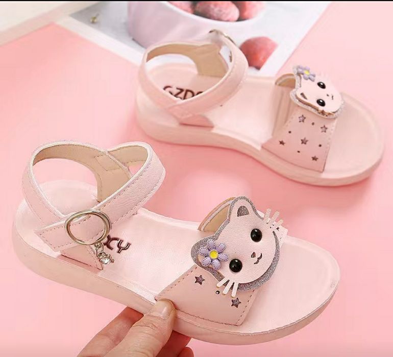 Сандалии розовые для девочки