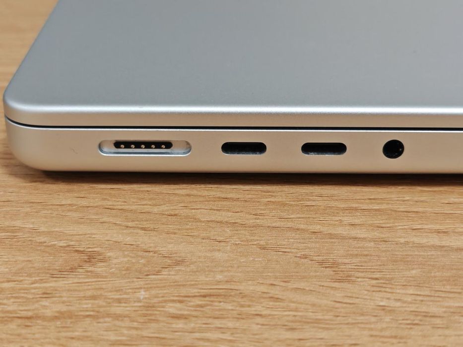 MacBook Pro M1 Pro 32gb 4tb