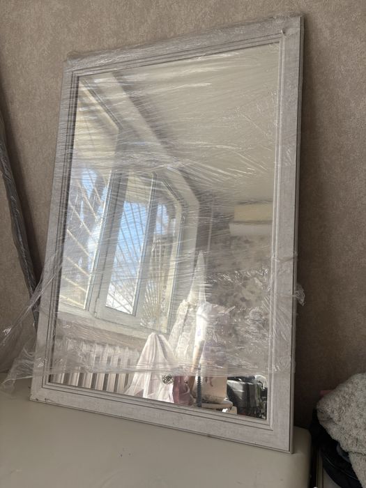 Продам зеркало новое