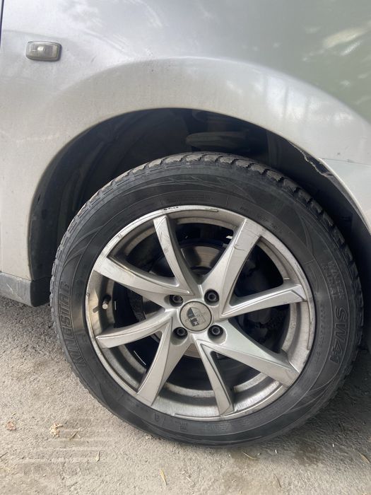 nissan almera R16