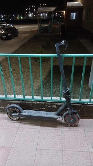 Электросамокат в идеальном состояние
