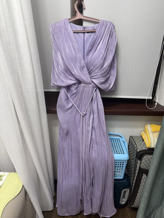 Продам шикарное платье