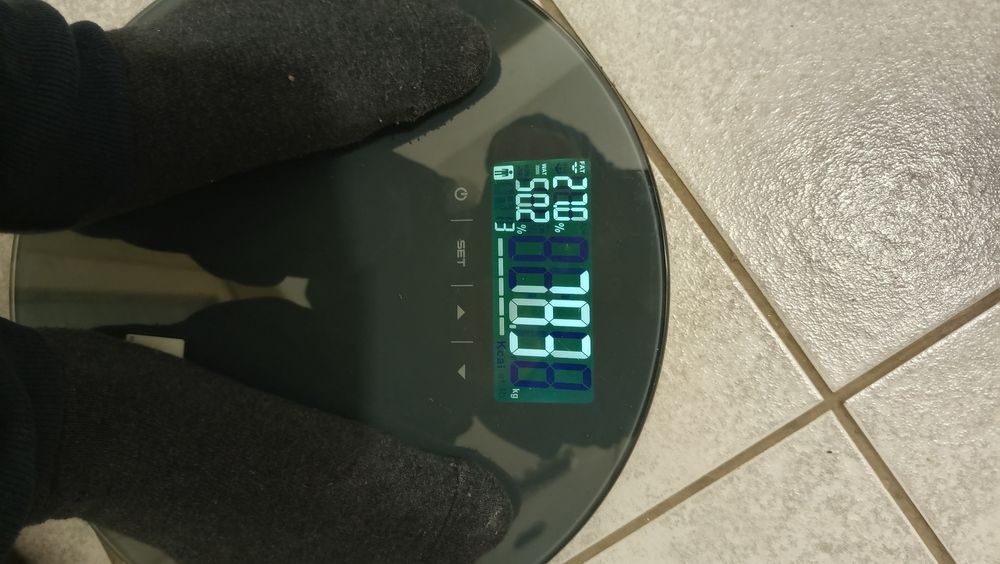 Кантар за тегло с много екстри