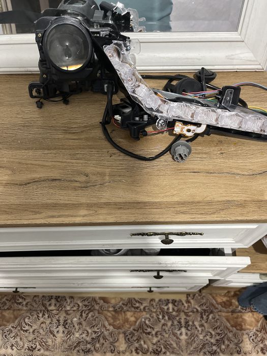 Фара на камри 70