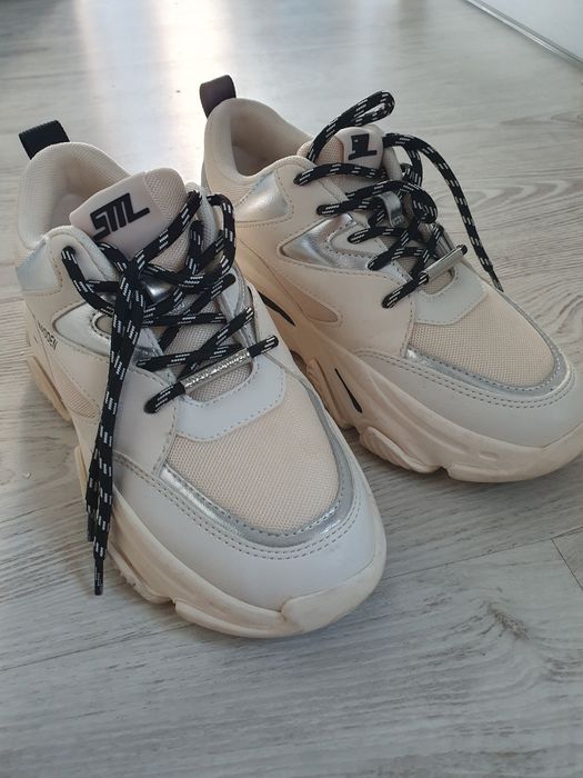 Adidasi Steve Madden