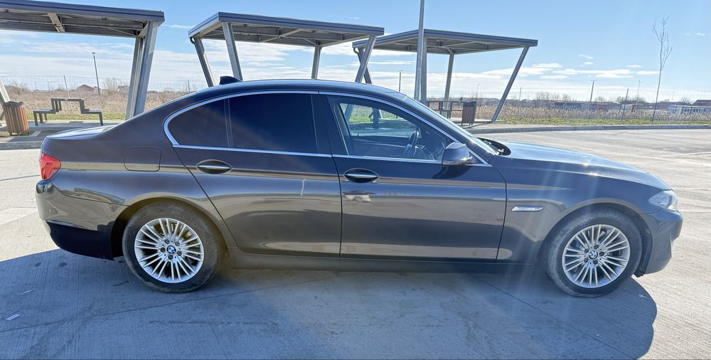 BMW Seria 5, F10 xDrive