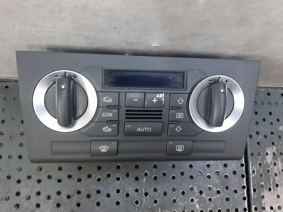 panou comenzi clima  audi a3 8p 8p0820043m