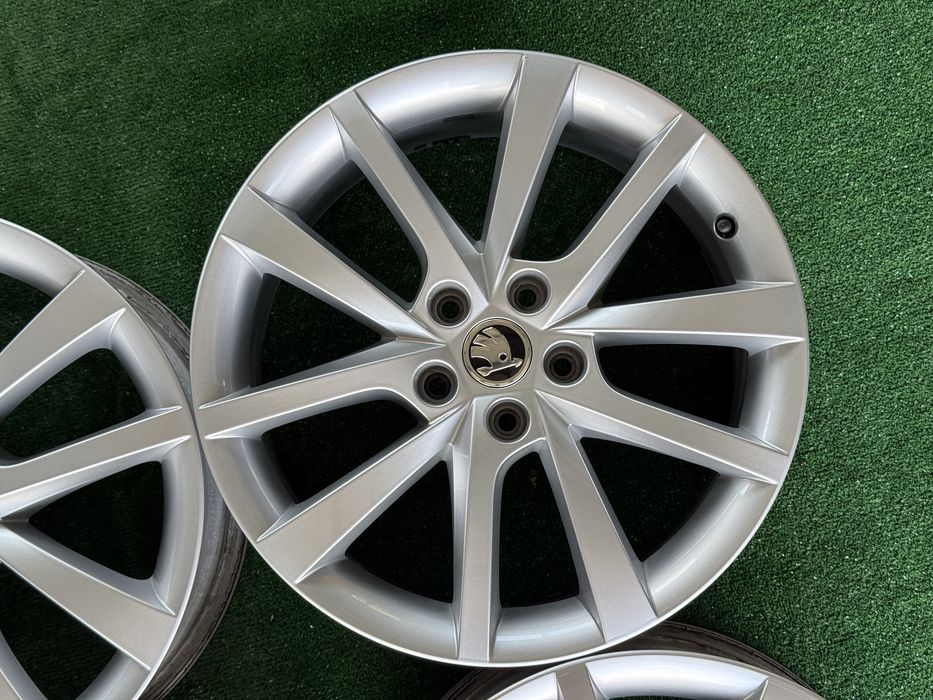 4бр. КАТО НОВИ 18” ОРИГИНАЛНИ Джанти “ELBRUS” 5х112 за -SKODA/AUDI/VW/SEAT/Vag- 7.0Jx18H2, ET43