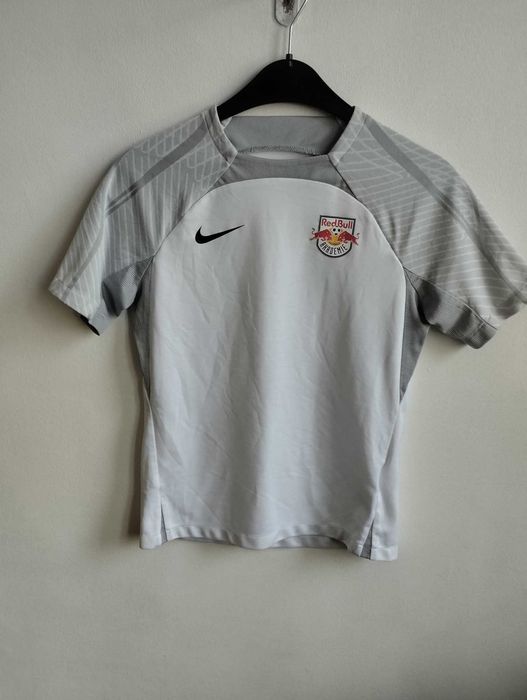 Nike детска тениска за ръст 147-158 .