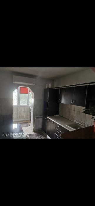 Inchiriez apartament 2 cam