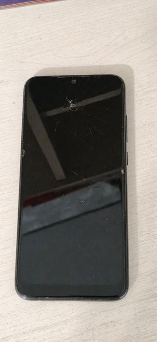 Продаю Redmi Note 8T на запчасти