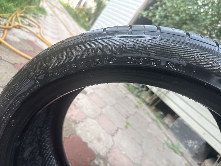 245/40/19 Altenzo