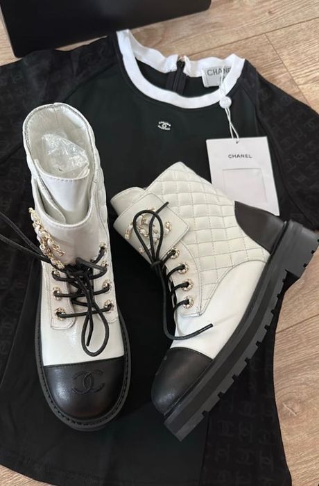 Cizme Chanel Marimea 37