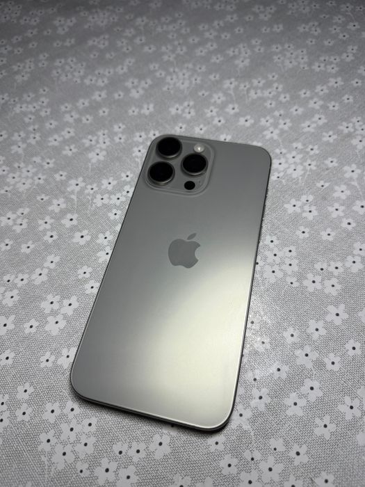 iPhone 15 Pro Max