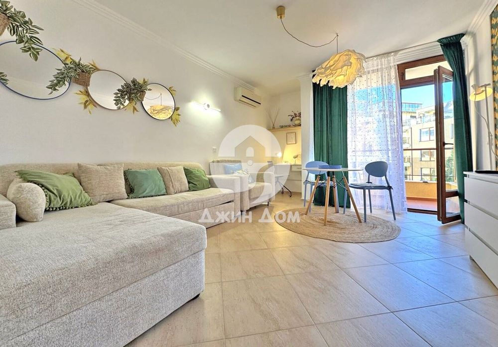 Продава се Едностаен апартамент в Свети Влас - 38 кв.м за 886 €/кв.м - Снимка #1