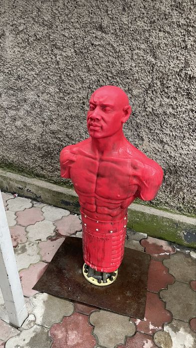 Продаётся профессиональный манекен для kickbox / бокса