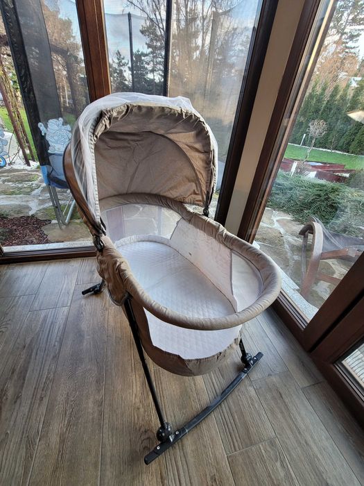 Бебешки кош-люлка BabyMix