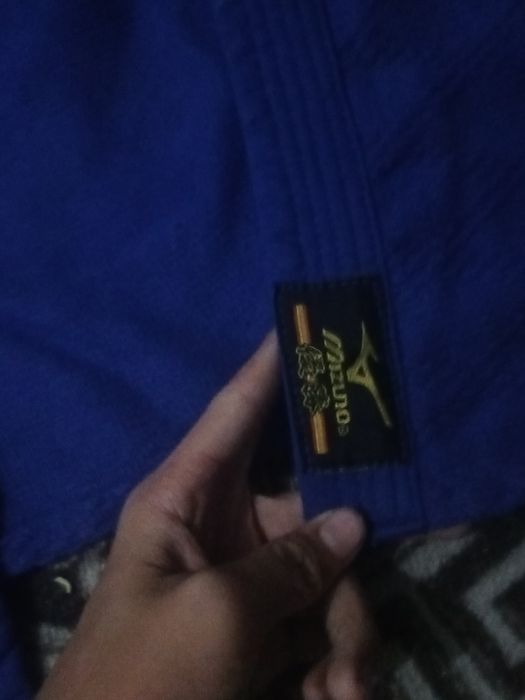 Продам кимано Mazuno