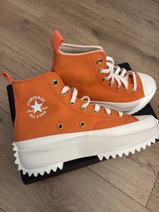 Converse , нови обувки 38ми номер - оранжев