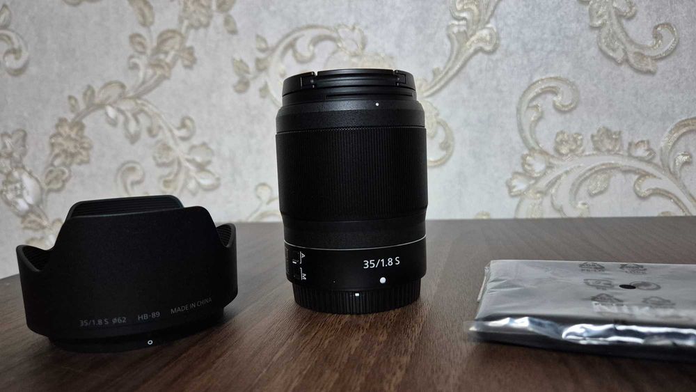 Vand obiectiv Nikkor 35 mm 1.8 S montura Z