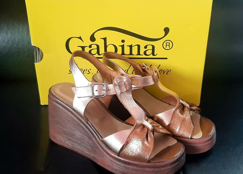 Нови сандали "Gabina"