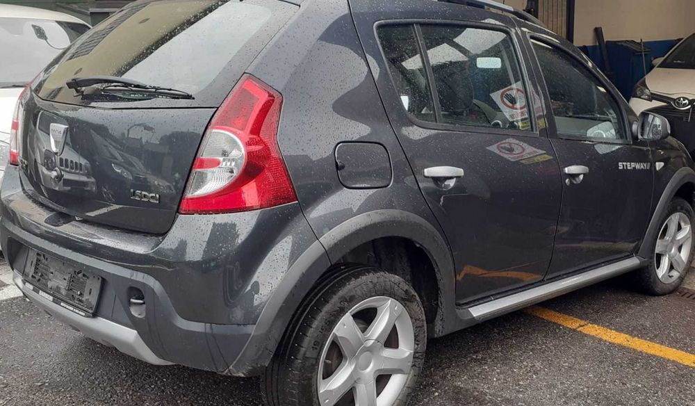 Дачия Сандеро 1.5 dCi  Dacia Sandero – Само на части