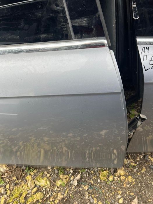 Задна дясна врата за Ауди AUDI A4 B8,5 код на боята LZ7B