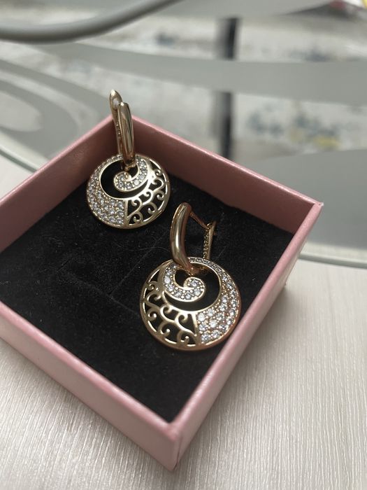 Серьги медицинское золото