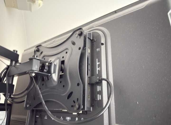 Телевизор NEO 32 ''