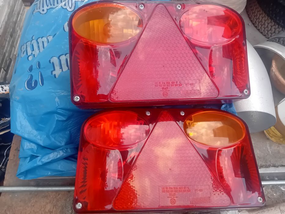 Set Lămpi remorca/ peridoc .perfect funcționale