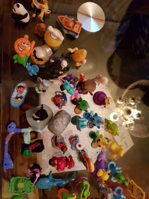 Киндер играчки