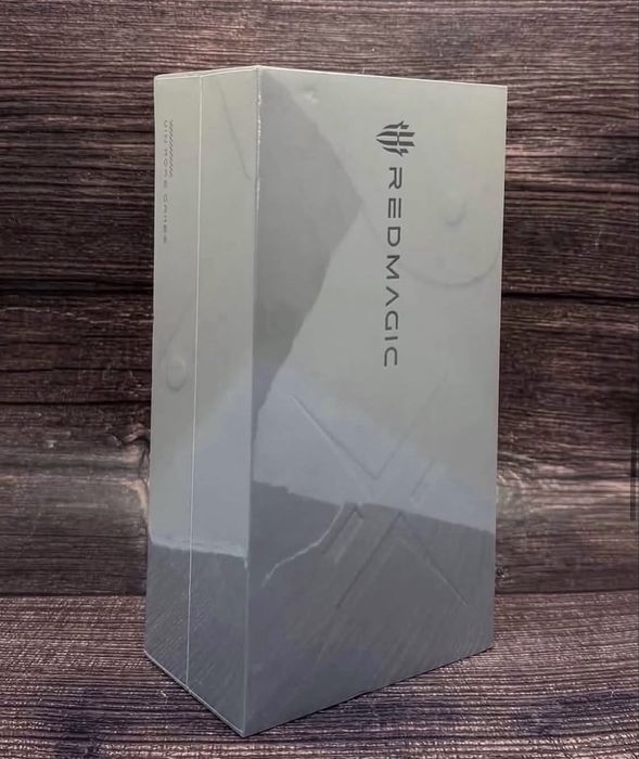 Новый запакованный Redmagic 10 Pro 1tb ,год гарантии