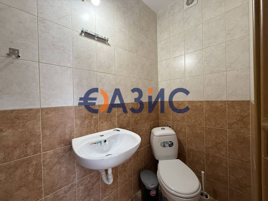 Продава се Тристаен апартамент в с. Кошарица, Област Бургас - 104 кв.м за 436 €/кв.м - Снимка #10