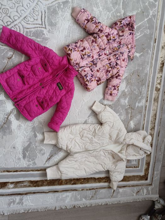 Продам курточки ,