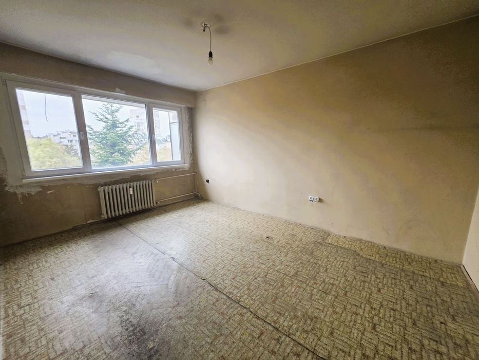Продава се Тристаен апартамент в София, Гоце Делчев - 75 кв.м за 2734 €/кв.м - Снимка #3