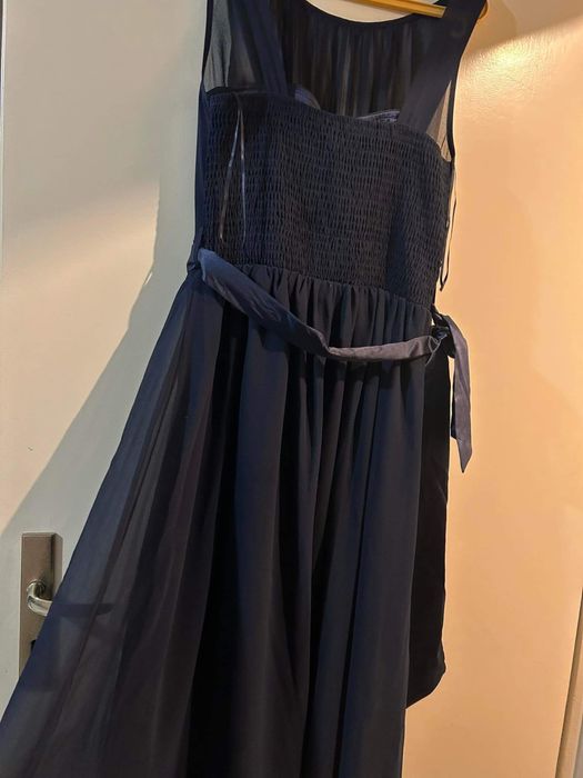 Дамска официална рокля тъмно синя