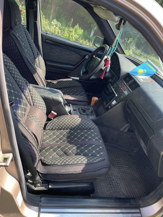 Продам Mercedes C180 W202 мерседес