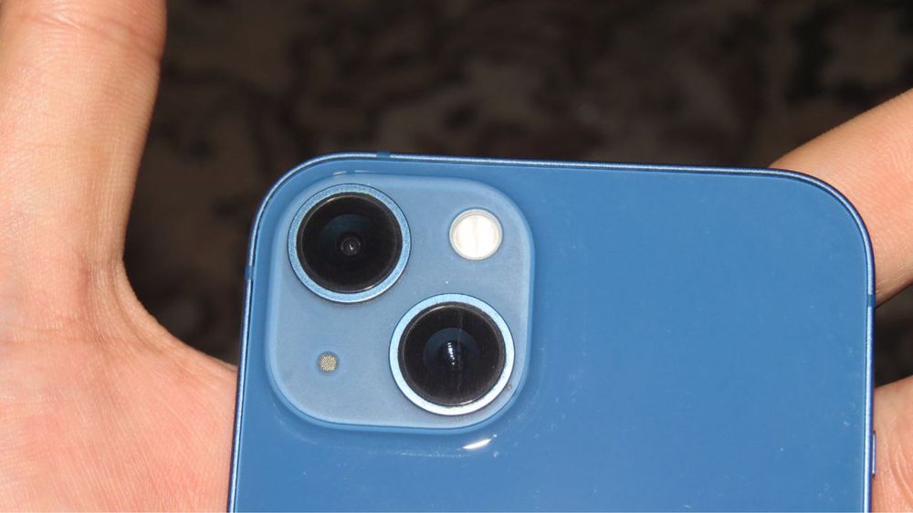 Iphone 13 без ремонта в идеале