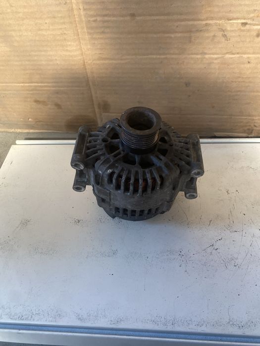 Alternator Mercedes 2.2 OM 651 C-Class W204 2013 A0009060401