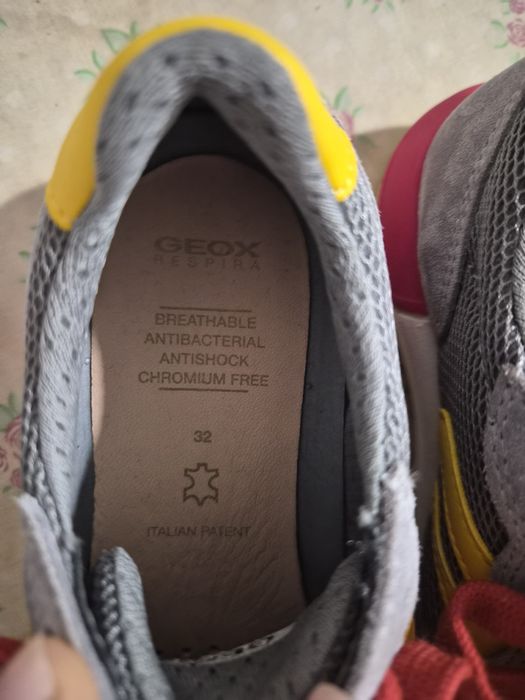 Маратонки Nike,Geox